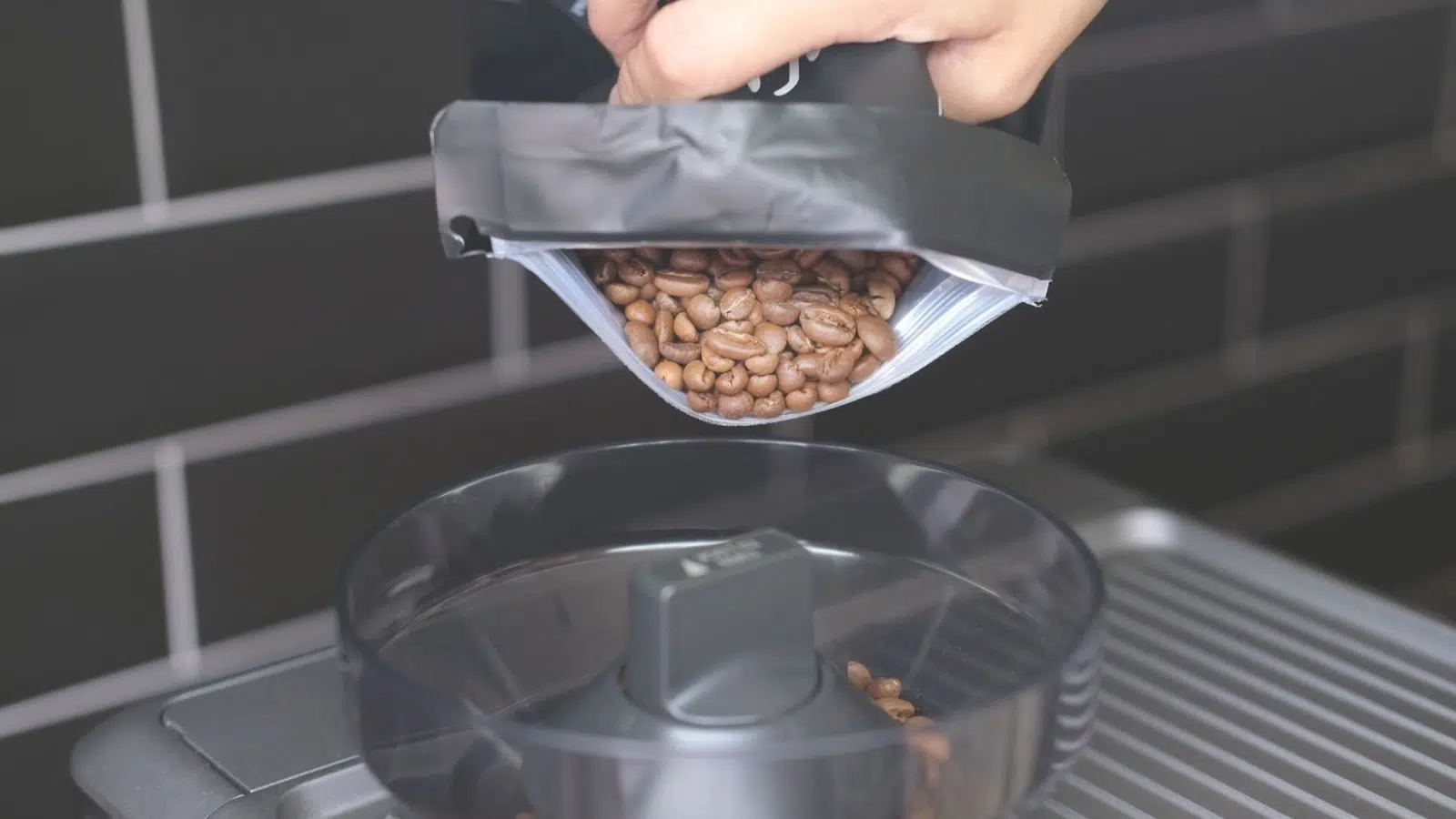 How to Roast Decaf Coffee Beans